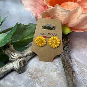 Polymer clay, Flower studs Earrings
